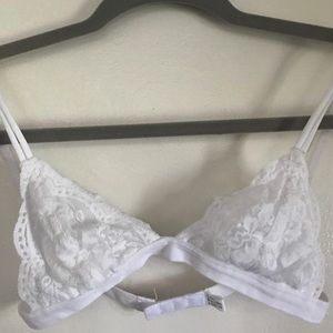 Brandy Melville White Lace Bralette